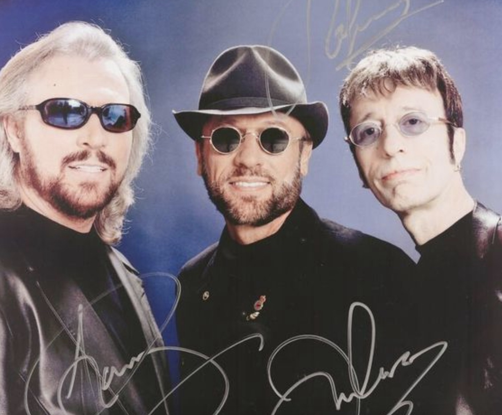 "My World" by the Bee Gees: A Melancholic Masterpiece of Love and Longing

